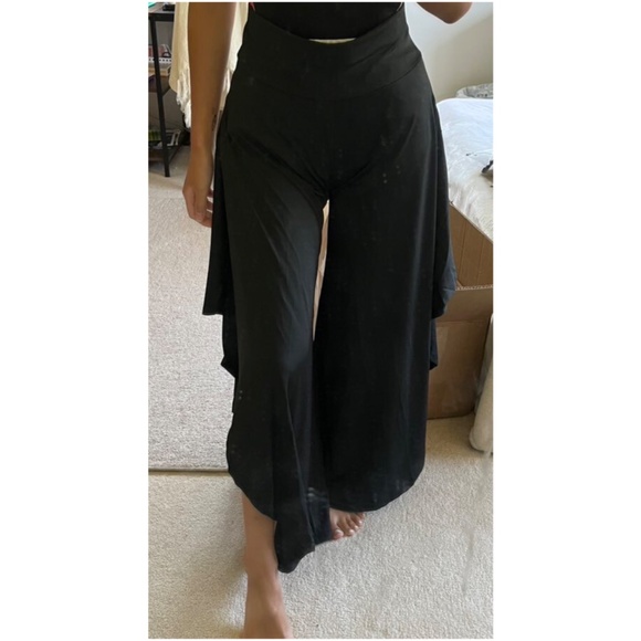 Solid Black High Waisted Stretchy Wide Leg Ruffle Pants - Picture 2 of 6